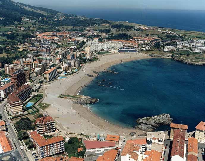 Apartamento Centro Con Garaje Castro Urdiales Kültér fotó