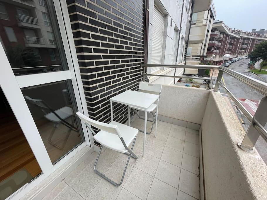 Apartamento Centro Con Garaje Castro Urdiales Kültér fotó